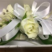 Wrist corsage 06 on bracelet