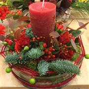 Table arrangement in glass bowl
