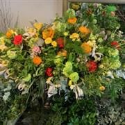 All spring casket spray 5ft