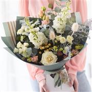 Winter Wonder Bouquet