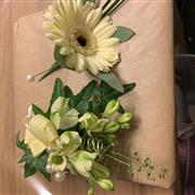 His &amp; Hers Buttonhole &amp; Corsage